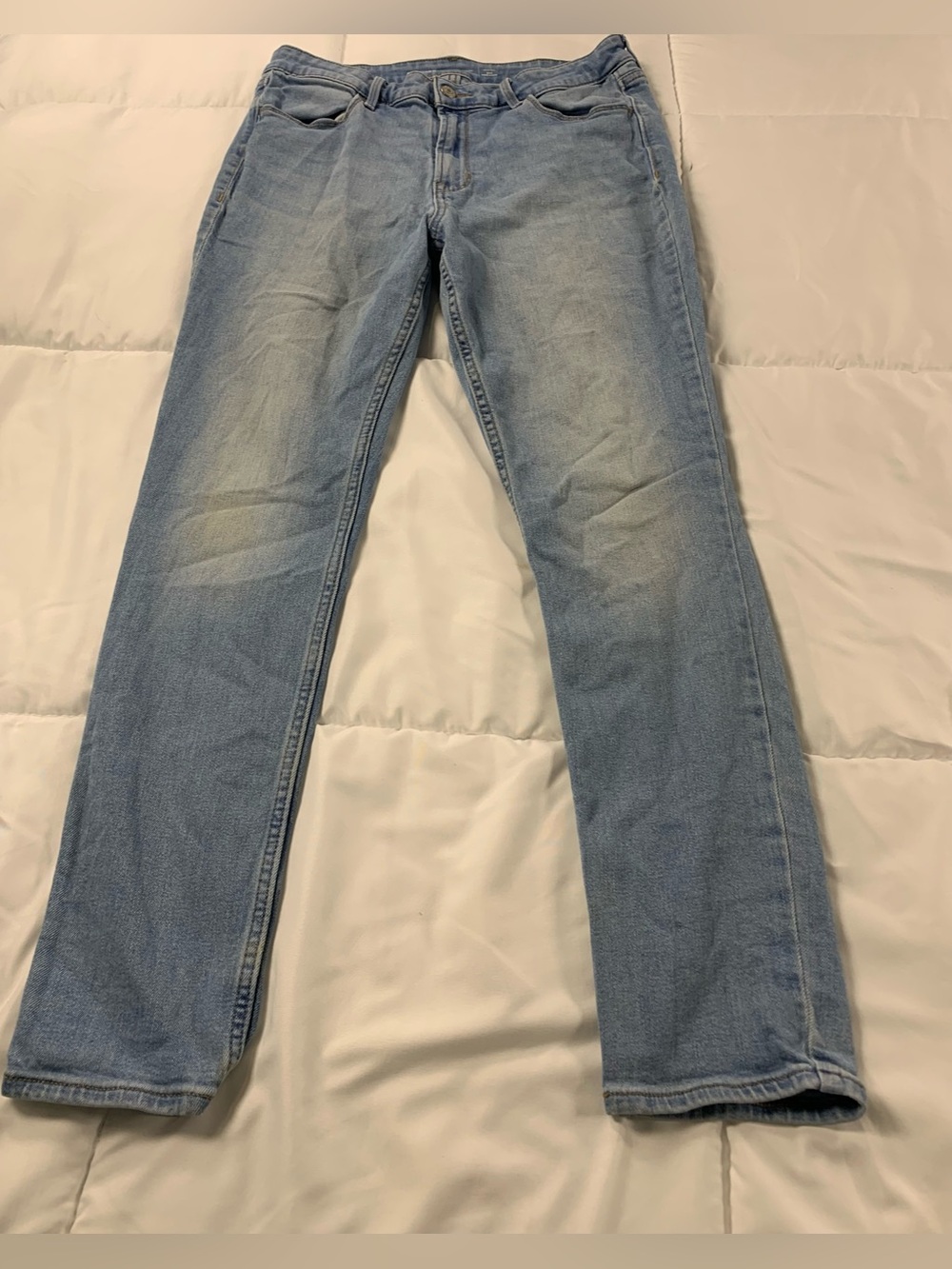 Preloved old navy HIGH-RISE WOW SUPER SKINNY jeans size 12
